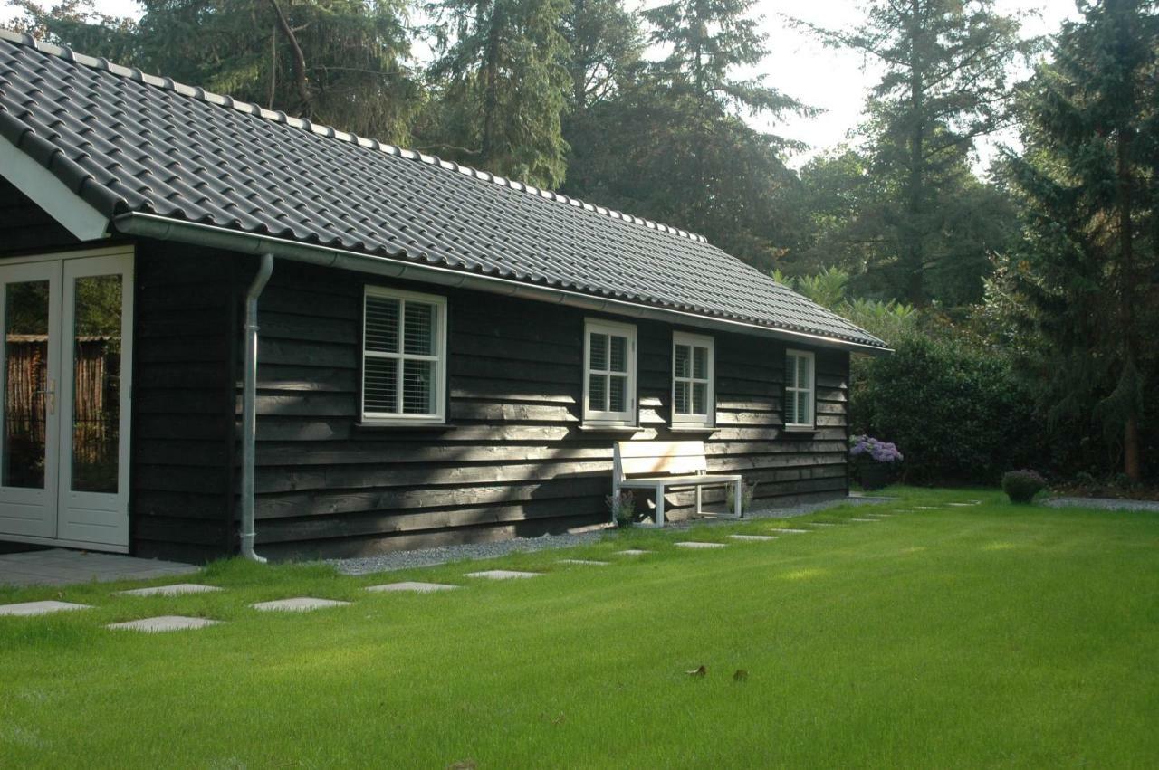 Aan De Bosrand Hoenderloo *